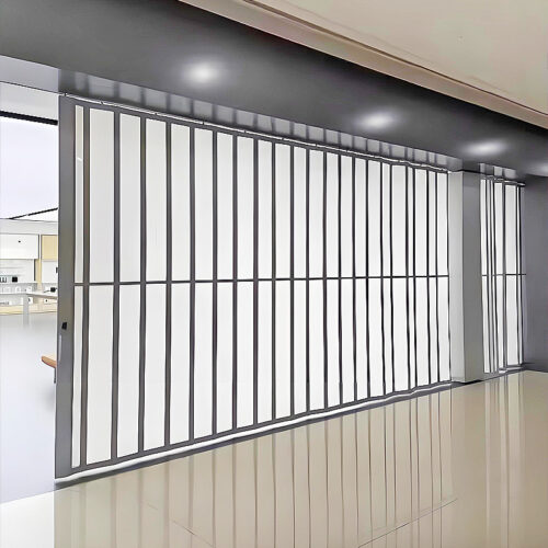 ggg Commercial crystal folding door