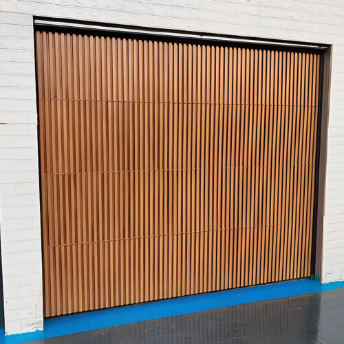 铝合金格栅车库门1 ALUMINUM ALLOY GRILLEGARAGEDOOR